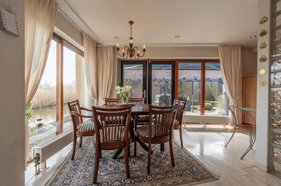 Dokter Duyvendakhof 28