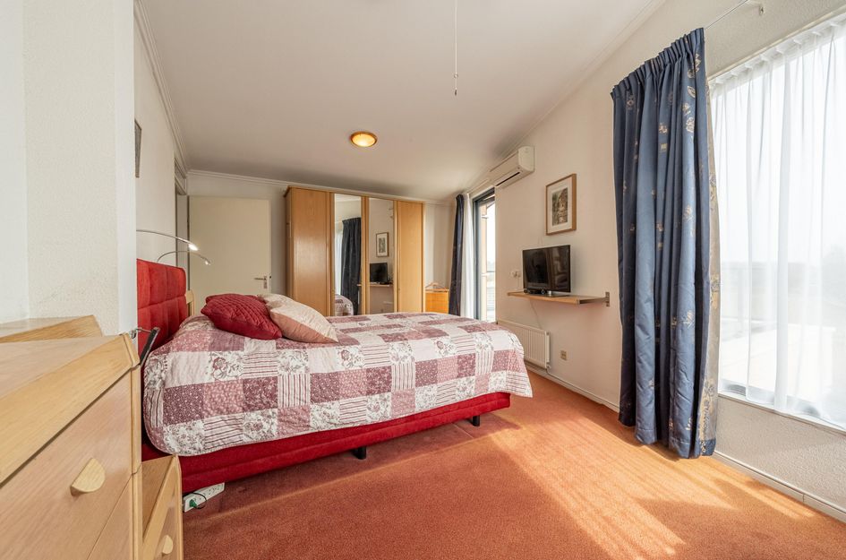 Dokter Duyvendakhof 28