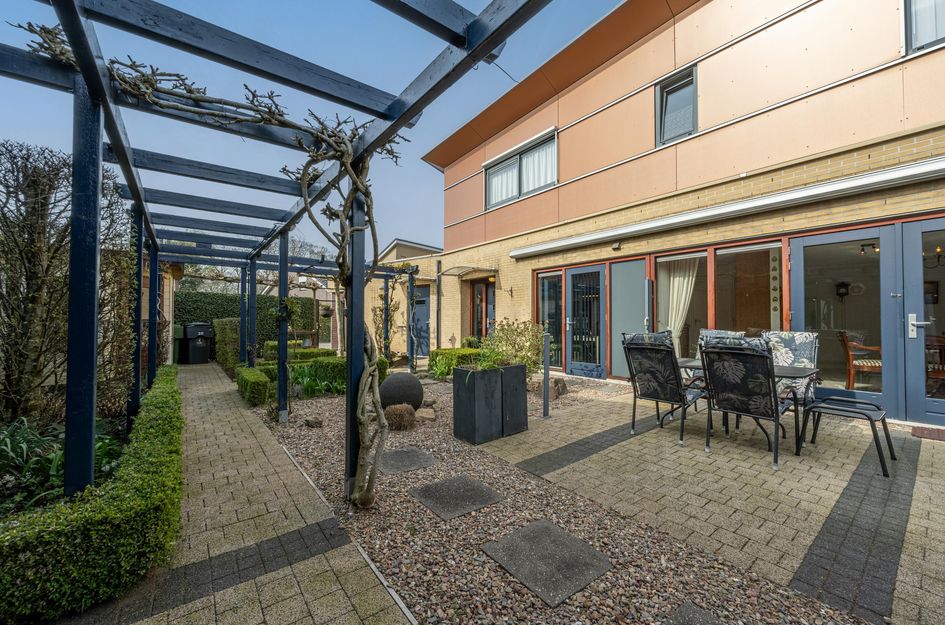 Dokter Duyvendakhof 28