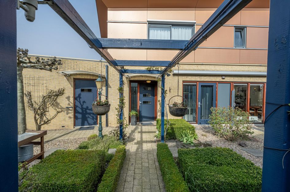 Dokter Duyvendakhof 28