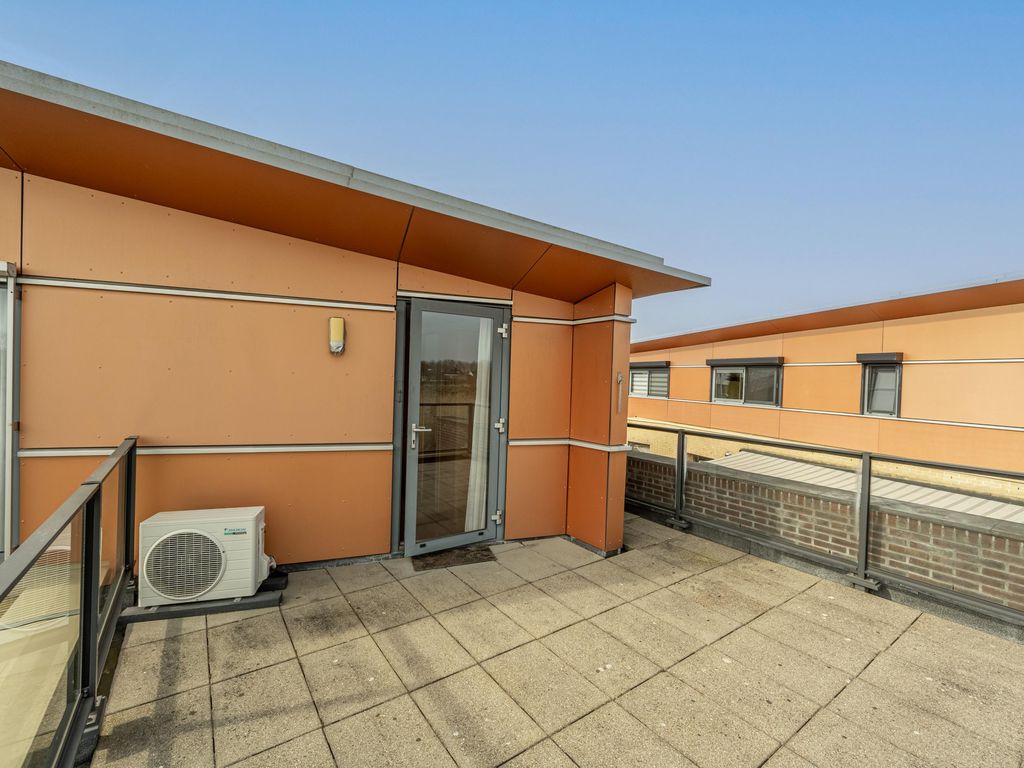 Dokter Duyvendakhof 28, Oud-Beijerland