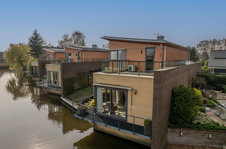 Dokter Duyvendakhof 28