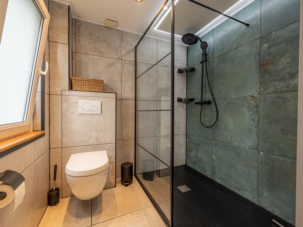 Klompenmaker 25, OUD-BEIJERLAND