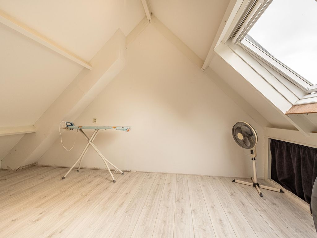 Klompenmaker 25, OUD-BEIJERLAND