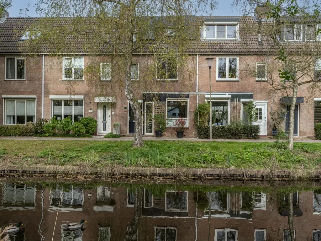 Klompenmaker 25, OUD-BEIJERLAND