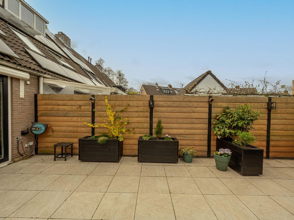 Klompenmaker 25, OUD-BEIJERLAND