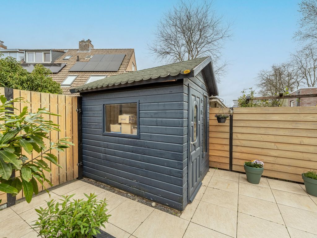 Klompenmaker 25, OUD-BEIJERLAND