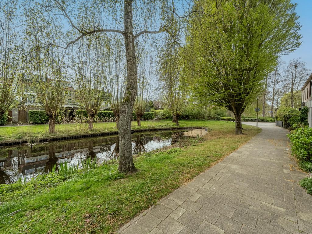 Klompenmaker 25, OUD-BEIJERLAND