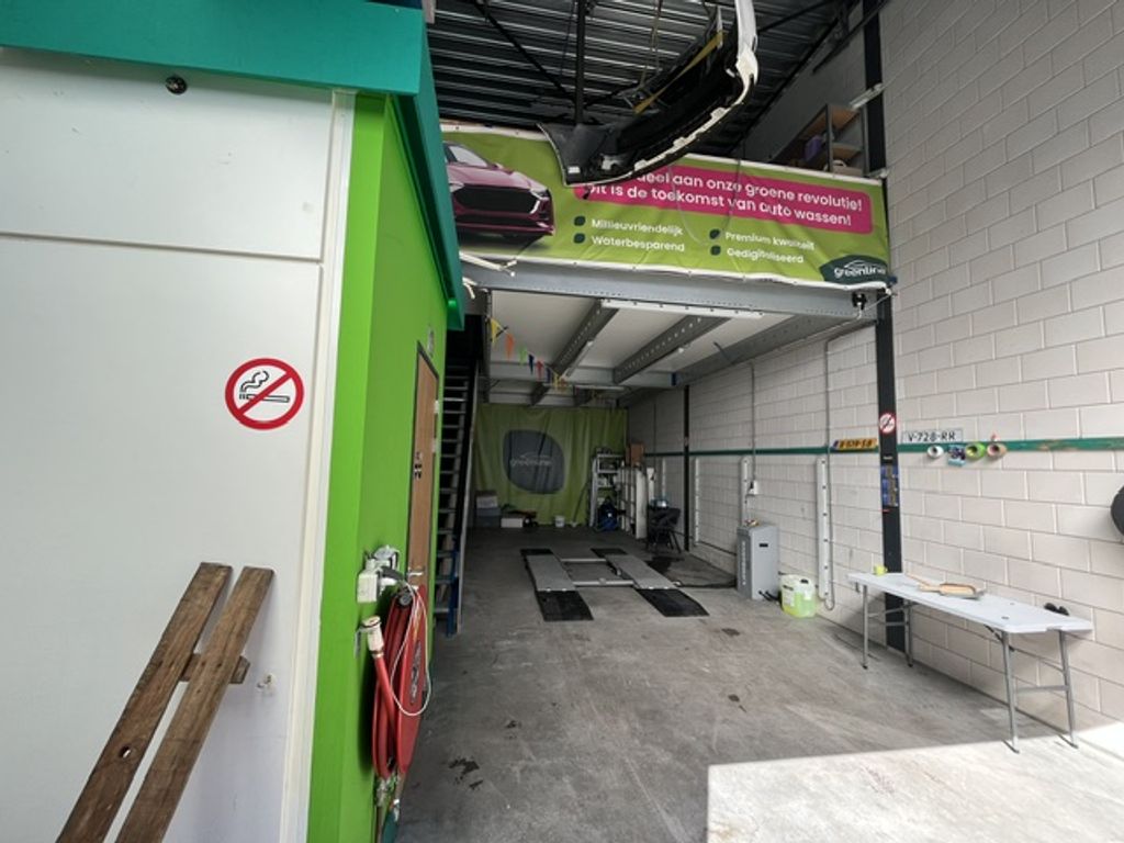 Aston Martinlaan 18D, Oud-Beijerland