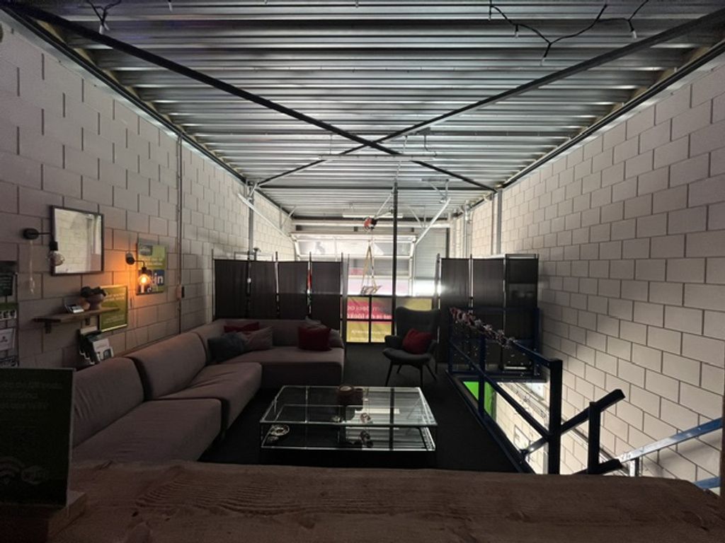 Aston Martinlaan 18D, Oud-Beijerland