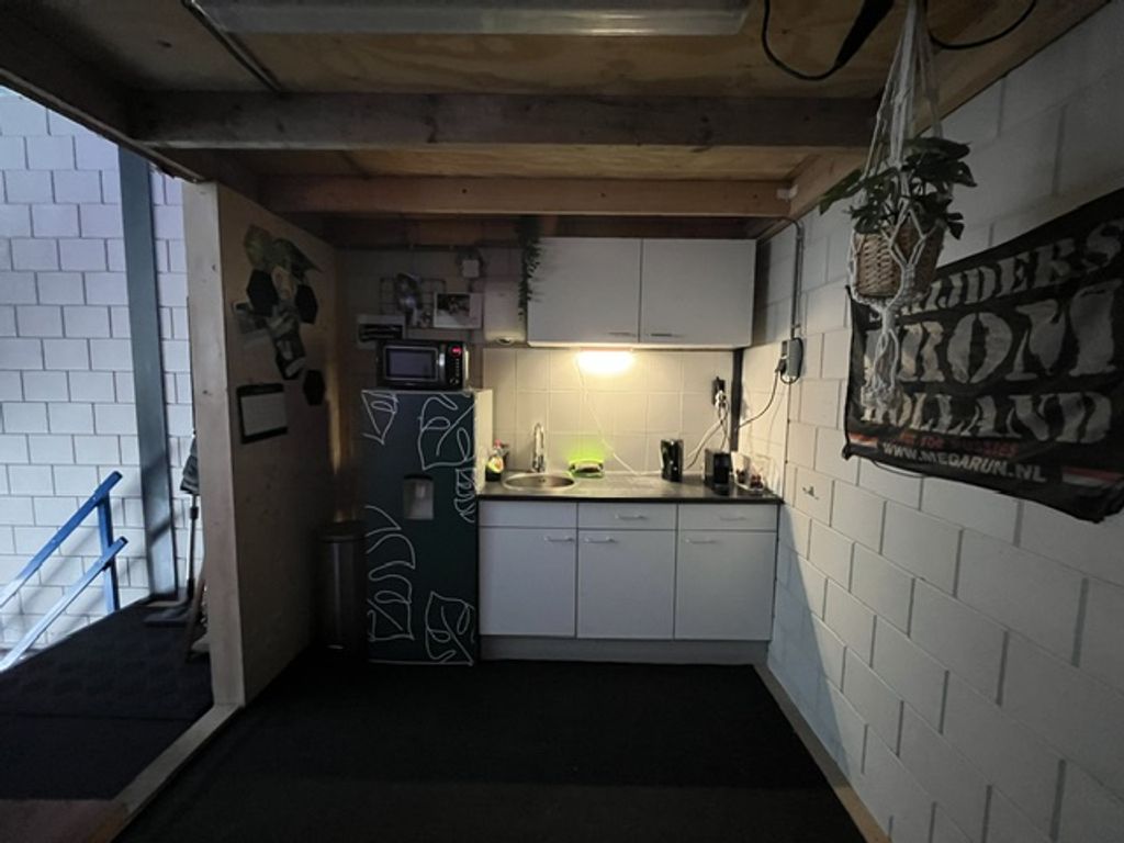 Aston Martinlaan 18D, Oud-Beijerland