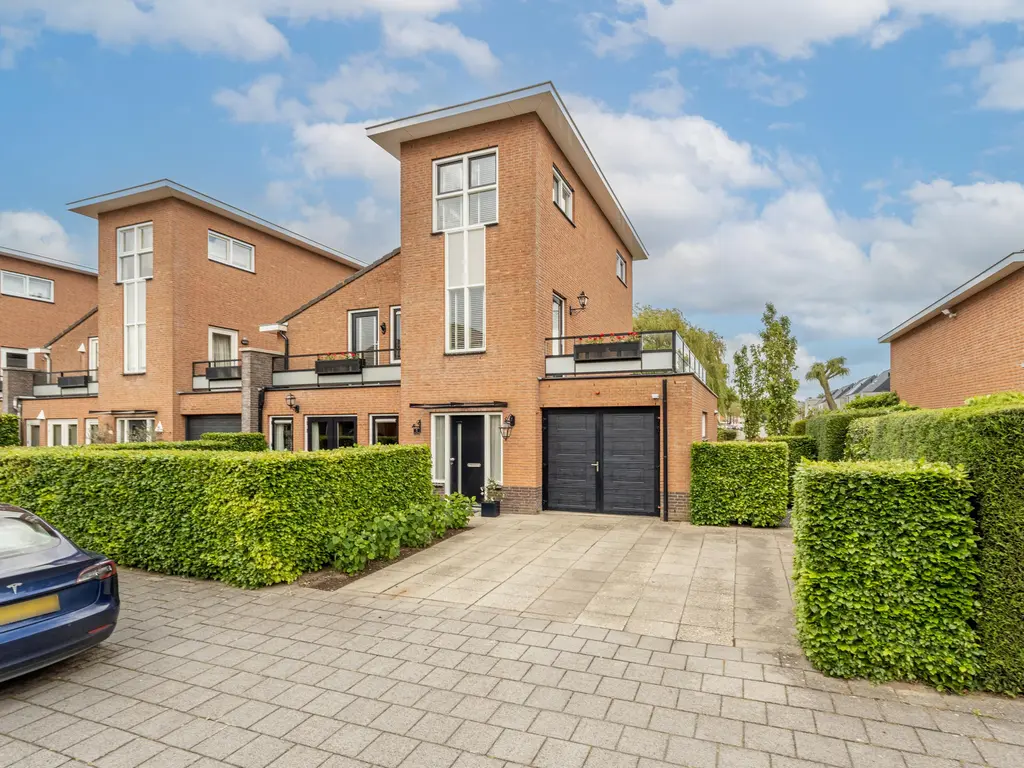 Bachlaan 186, OUD-BEIJERLAND