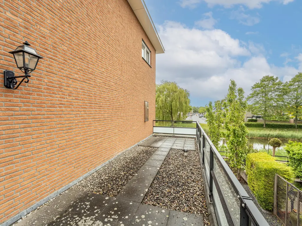 Bachlaan 186, OUD-BEIJERLAND