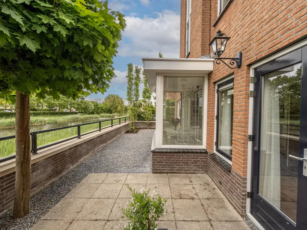 Bachlaan 186, OUD-BEIJERLAND