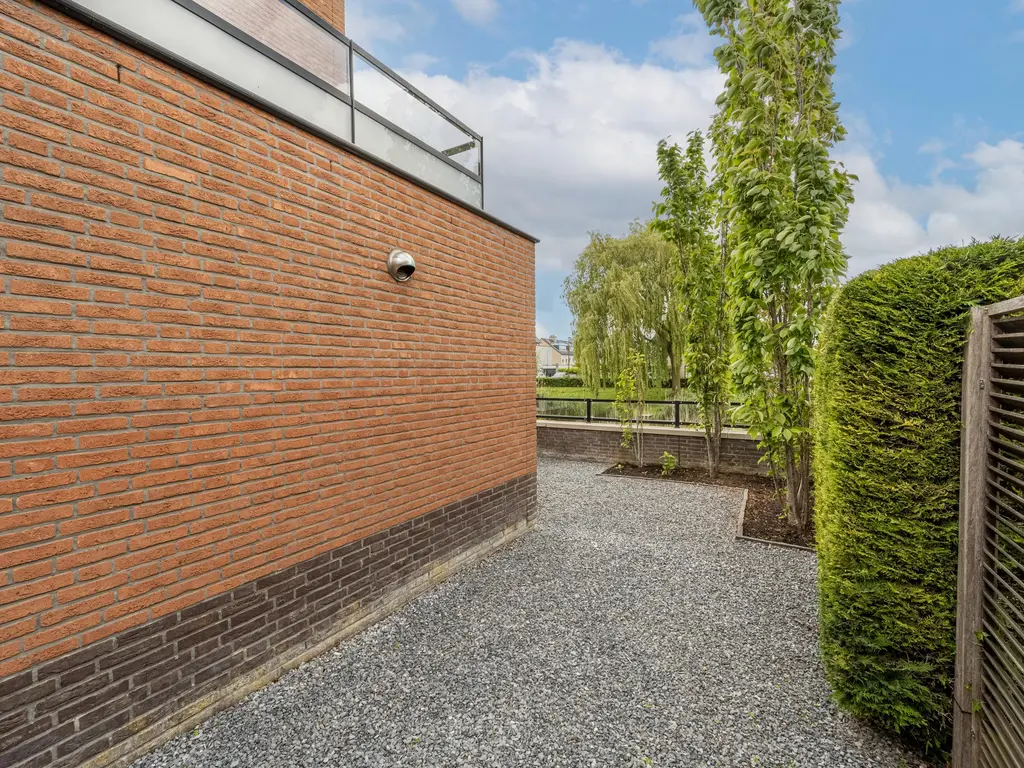 Bachlaan 186, OUD-BEIJERLAND