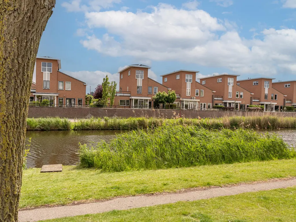 Bachlaan 186, OUD-BEIJERLAND