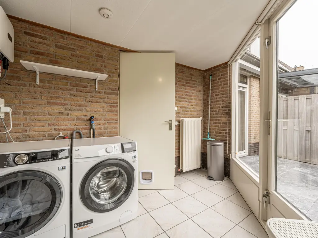 Buitenlanden 23, HEINENOORD