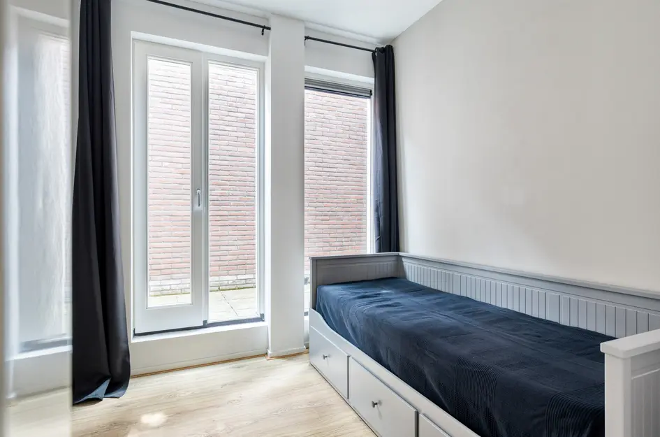 Kerkstraat 13