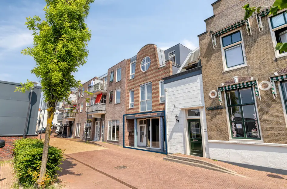 Kerkstraat 13