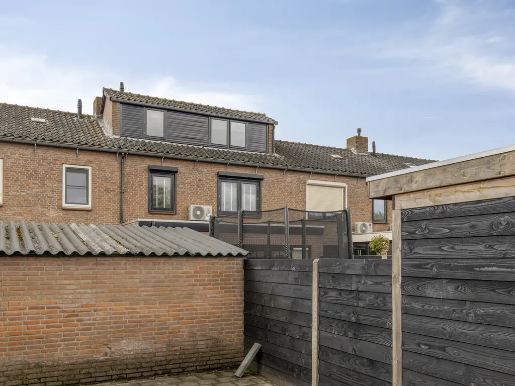 Ribesstraat 29, OUD-BEIJERLAND