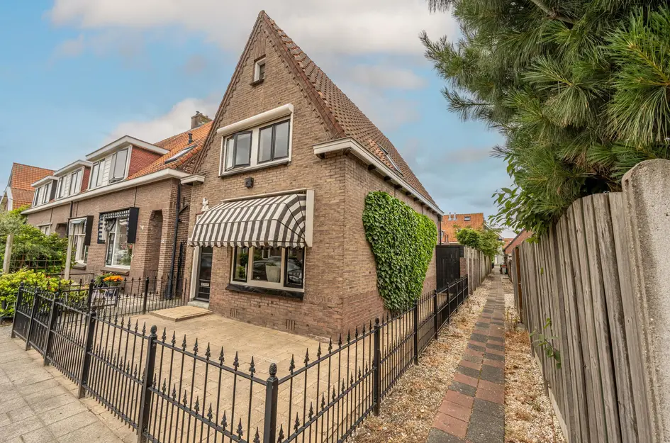 Prins Bernhardstraat 22