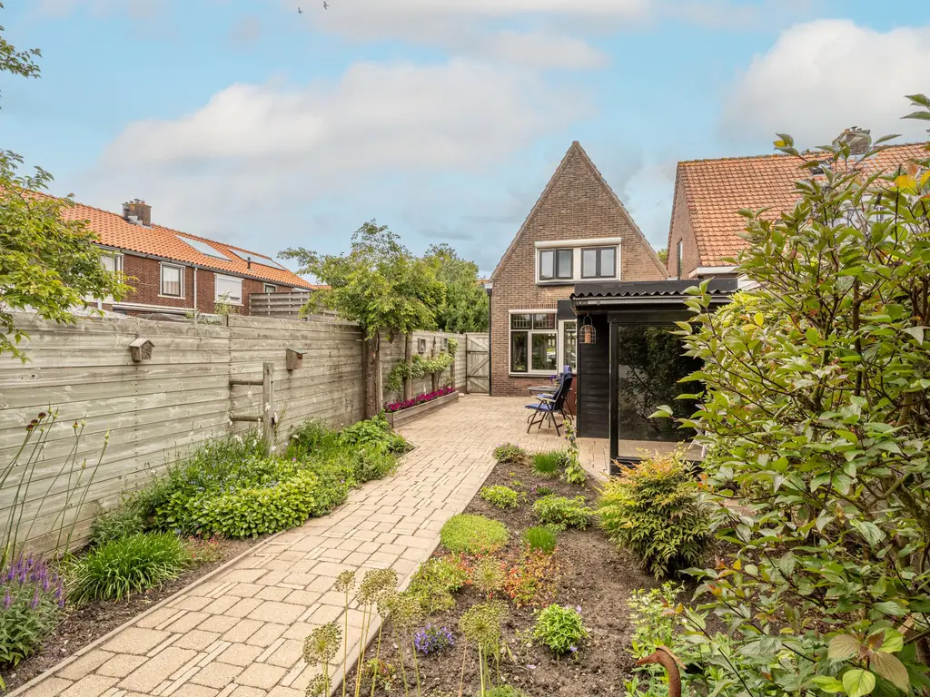 Prins Bernhardstraat 22, OUD-BEIJERLAND