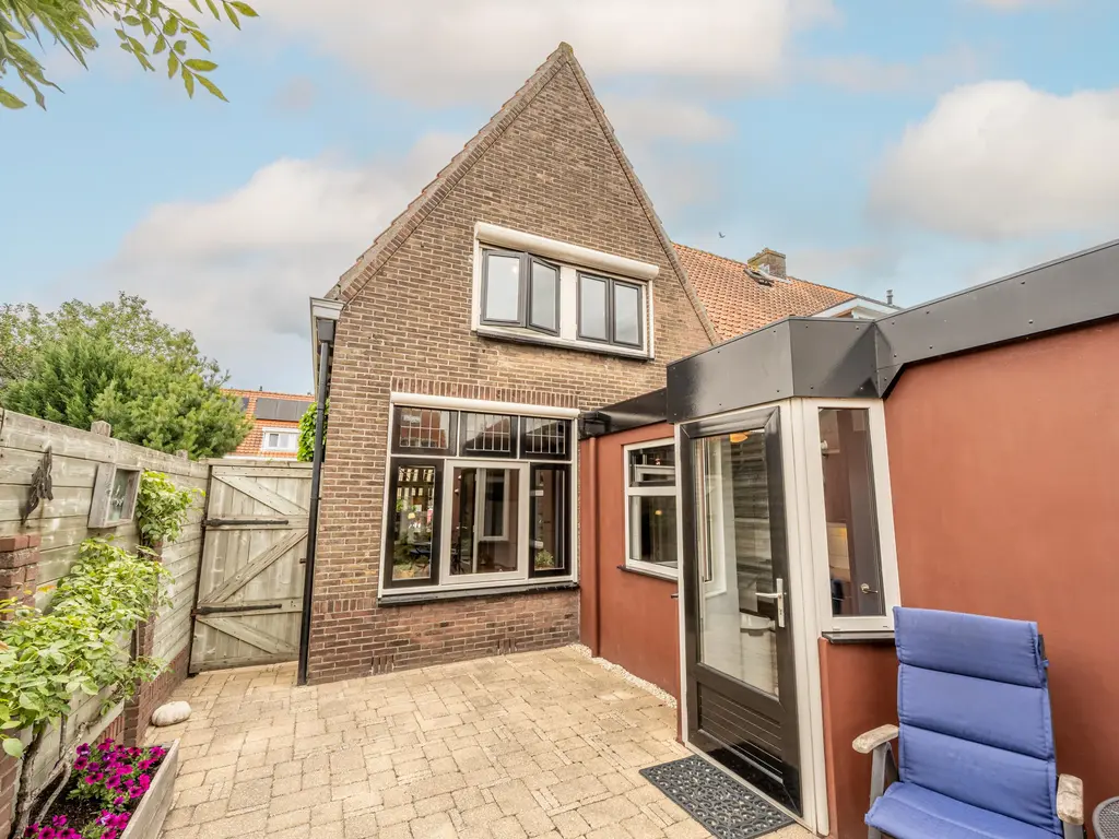 Prins Bernhardstraat 22, OUD-BEIJERLAND