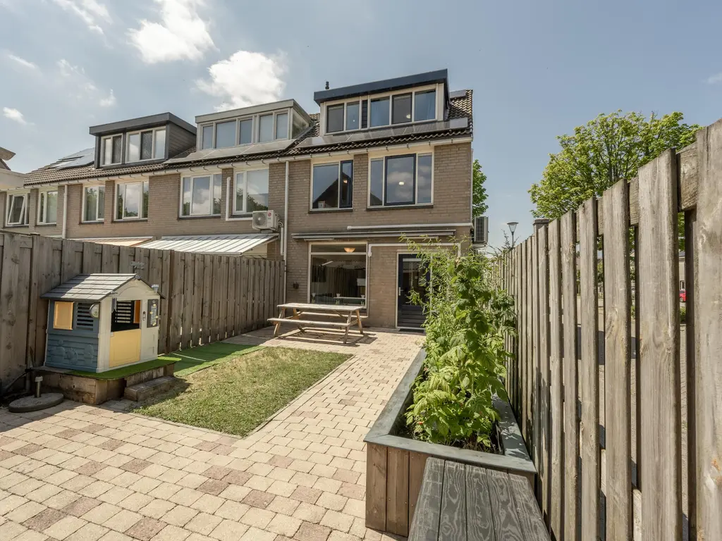Kempenaar 16, OUD-BEIJERLAND
