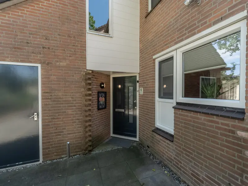Achtersloot 6, OUD-BEIJERLAND