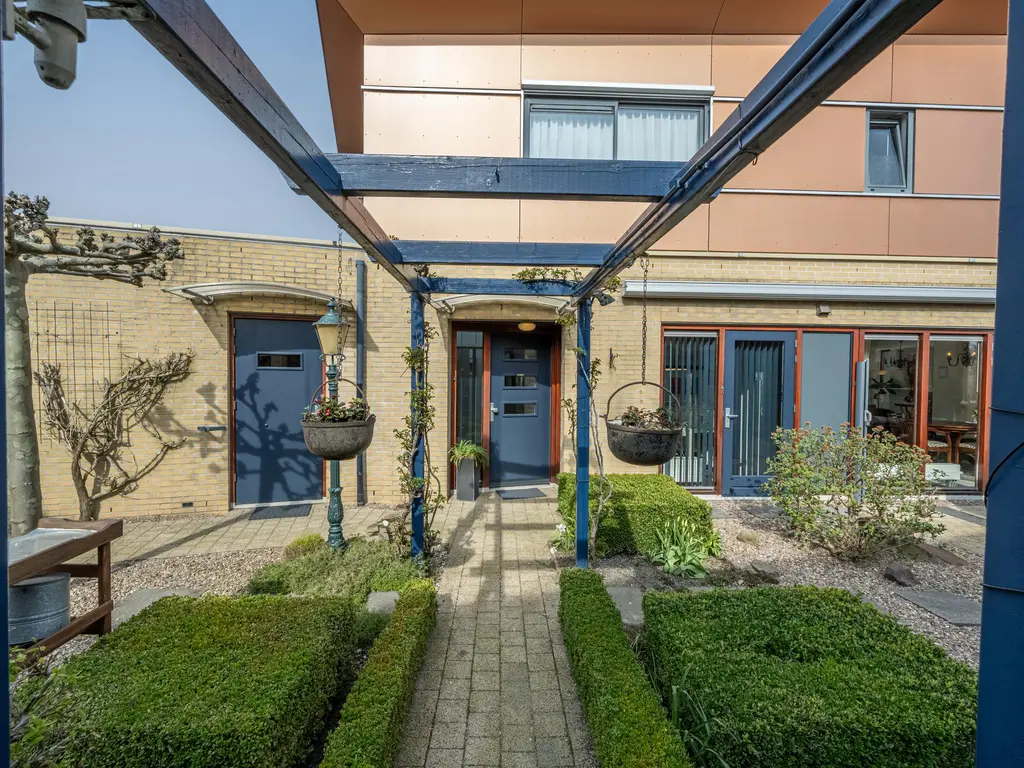 Dokter Duyvendakhof 28, OUD-BEIJERLAND