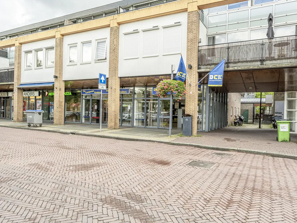 Vierwiekenplein 21-22, Oud-Beijerland