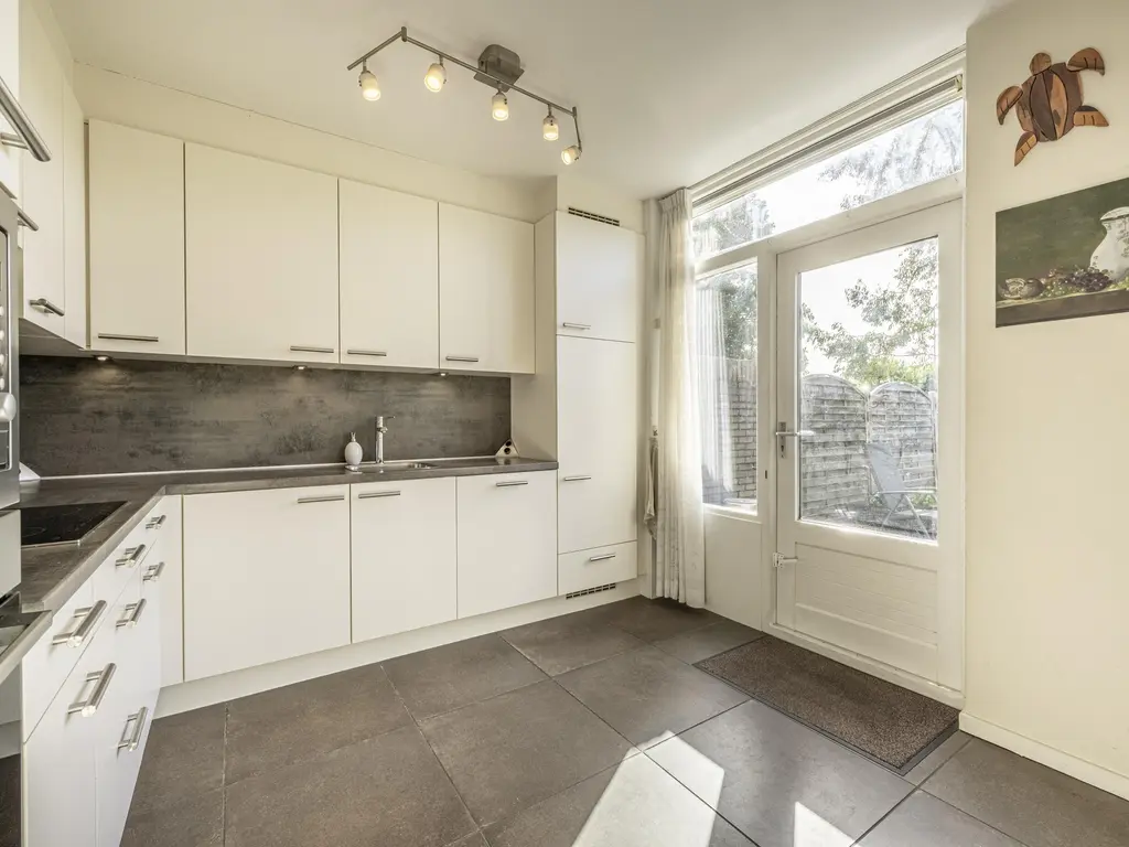 Ridder van Dorpstraat 26, Nieuw-Beijerland