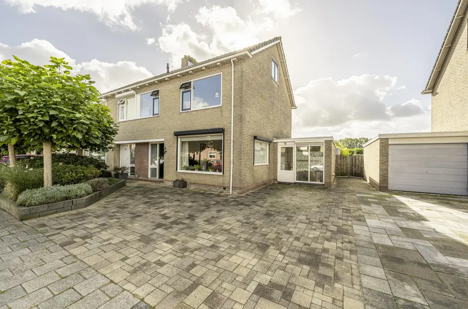 Ridder van Dorpstraat 26