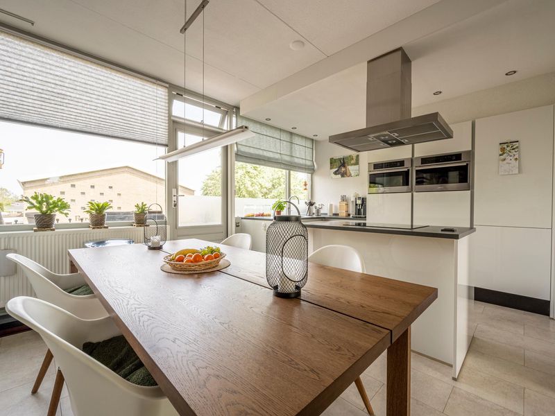 Oranjestraat 4, HEINENOORD