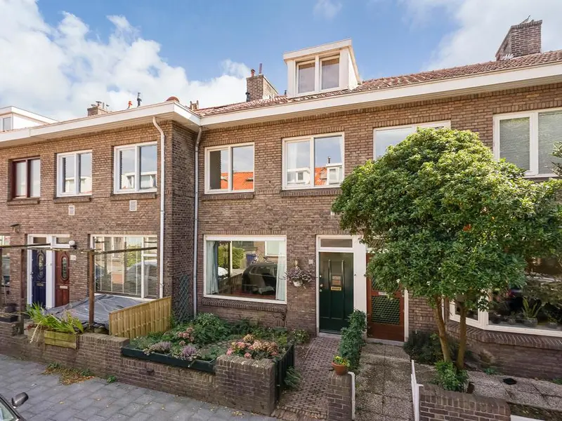 Loenensestraat 110, Den Haag