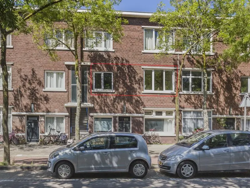 Mient 417, Den Haag