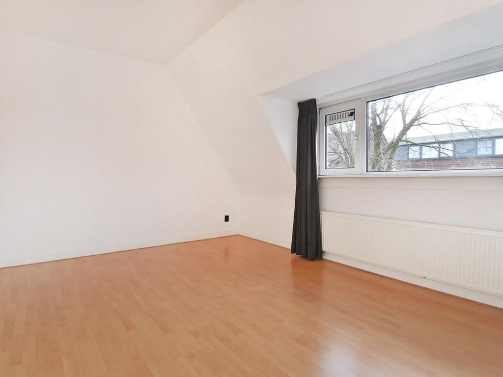 Marktweg 219, 'S-GRAVENHAGE