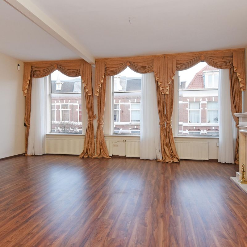 Weimarstraat 143A, 'S-GRAVENHAGE