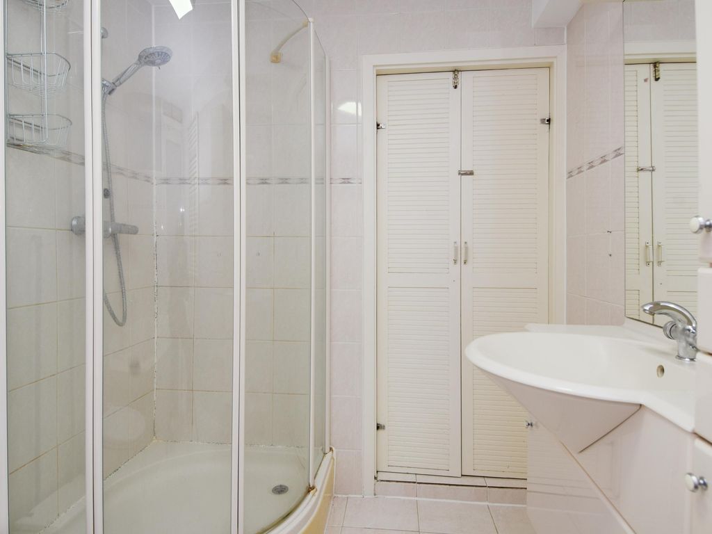 Weimarstraat 143A, 'S-GRAVENHAGE