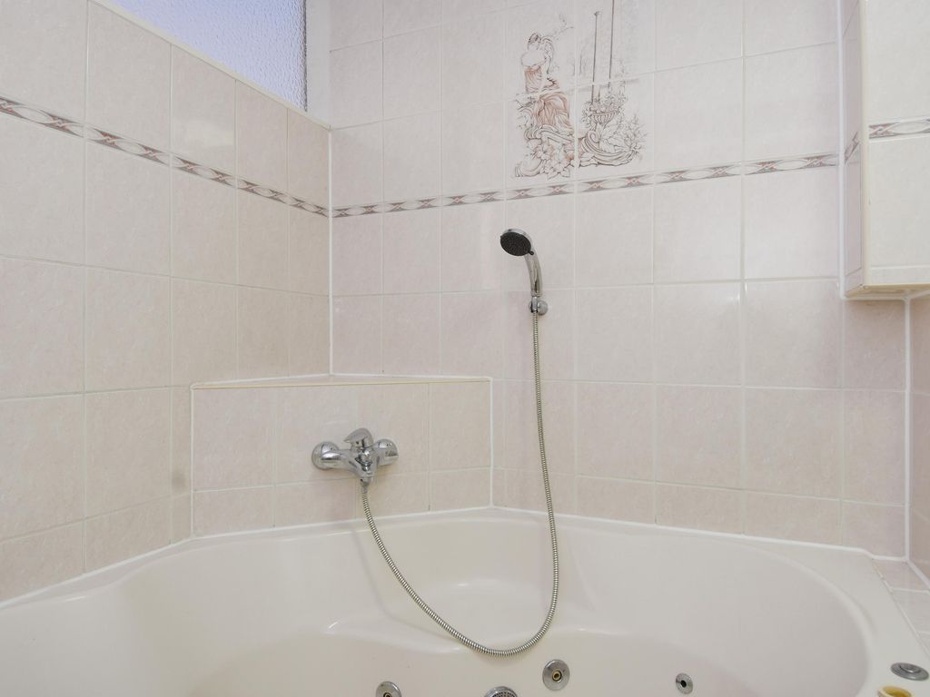 Weimarstraat 143A, 'S-GRAVENHAGE