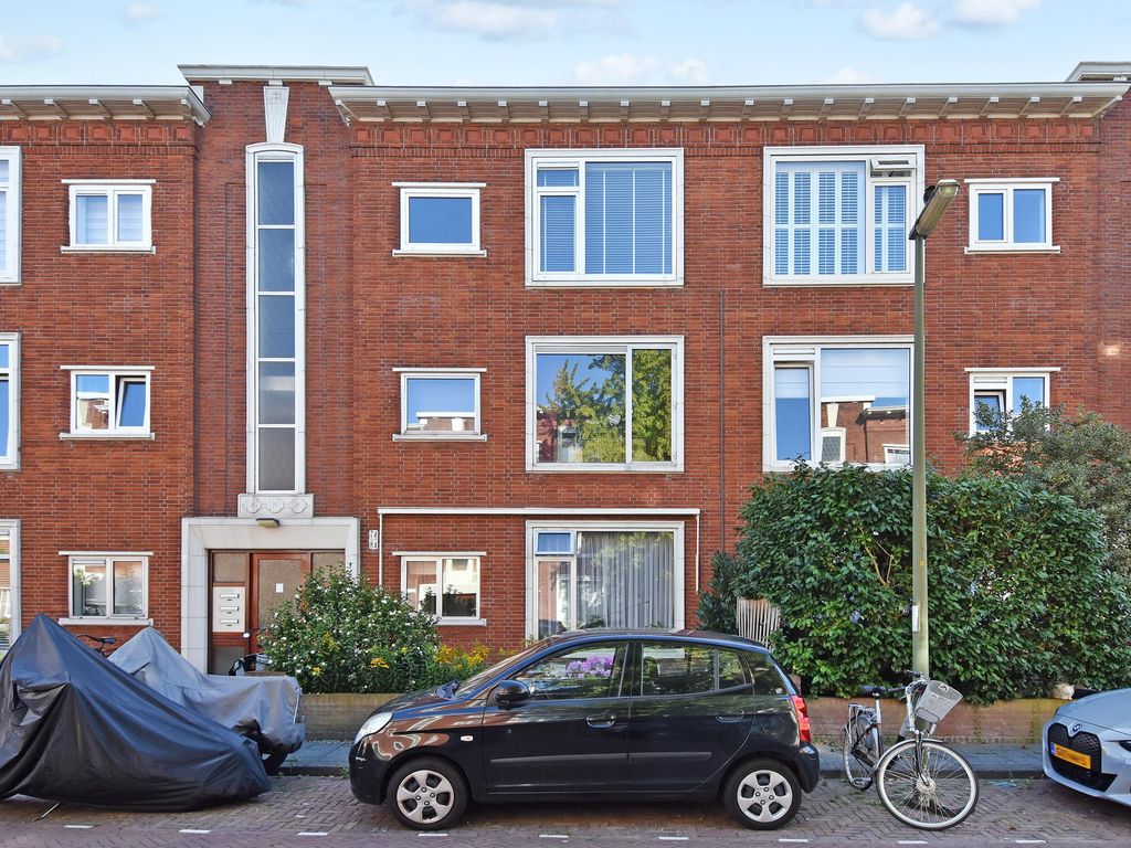 Jaarsveldstraat 84, 'S-GRAVENHAGE