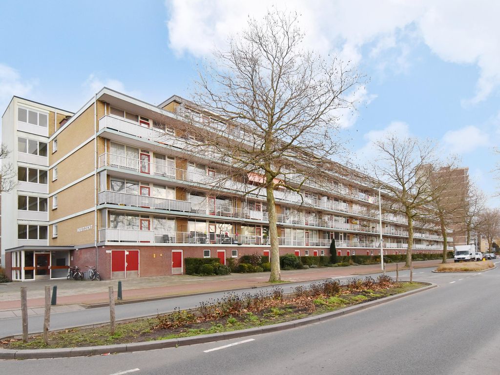 Leyweg 38B, 'S-GRAVENHAGE