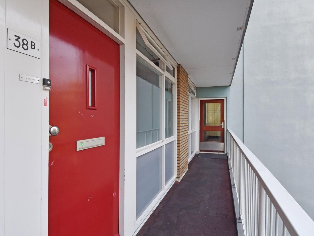 Leyweg 38B, 'S-GRAVENHAGE