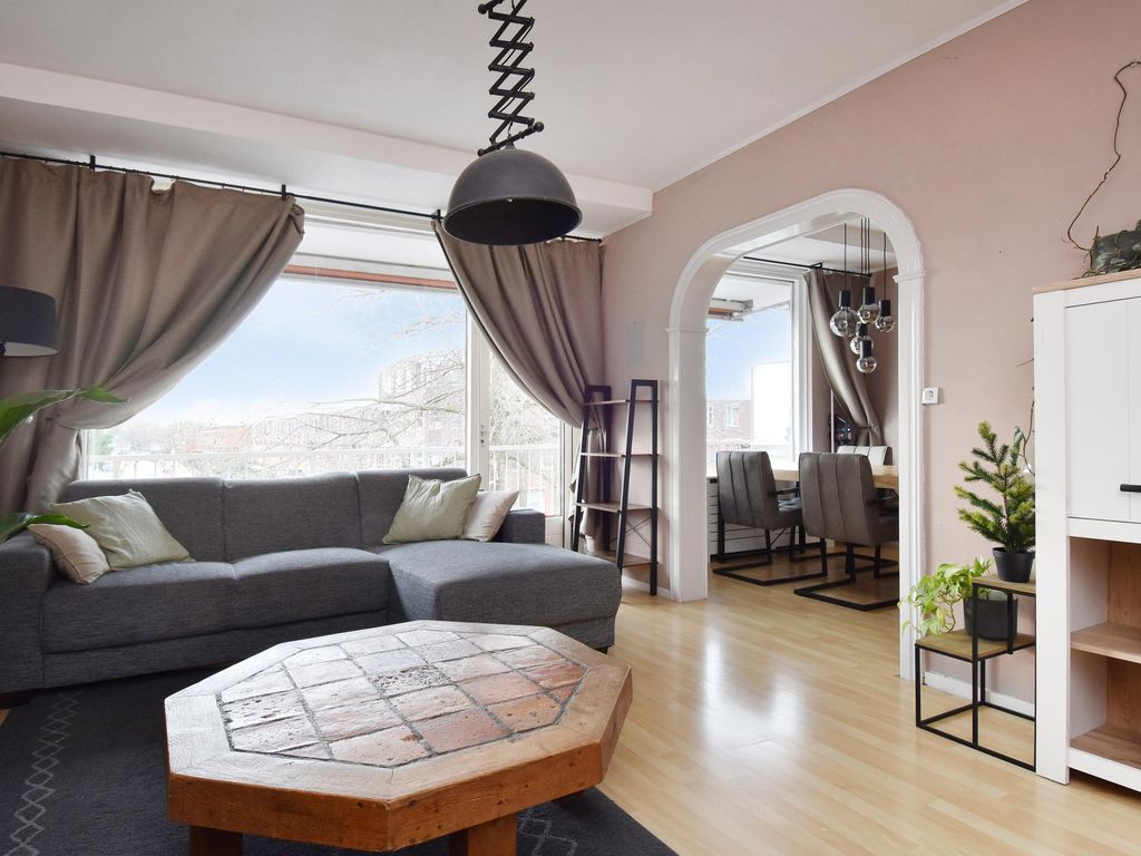 Leyweg 38B, 'S-GRAVENHAGE