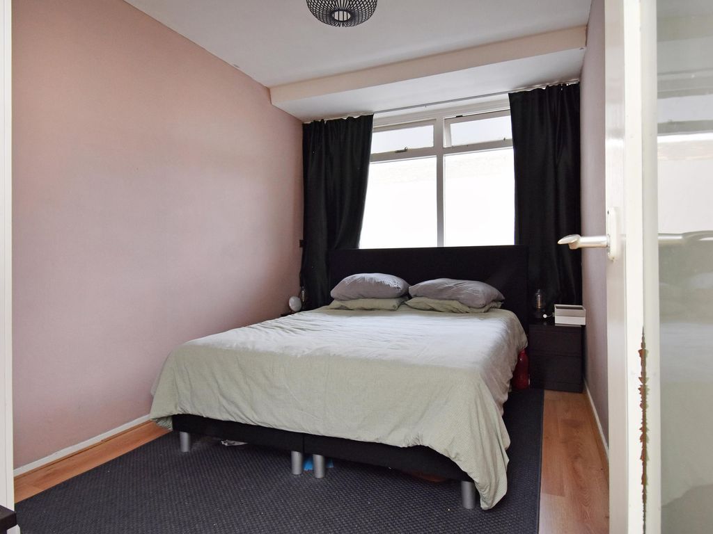 Leyweg 38B, 'S-GRAVENHAGE