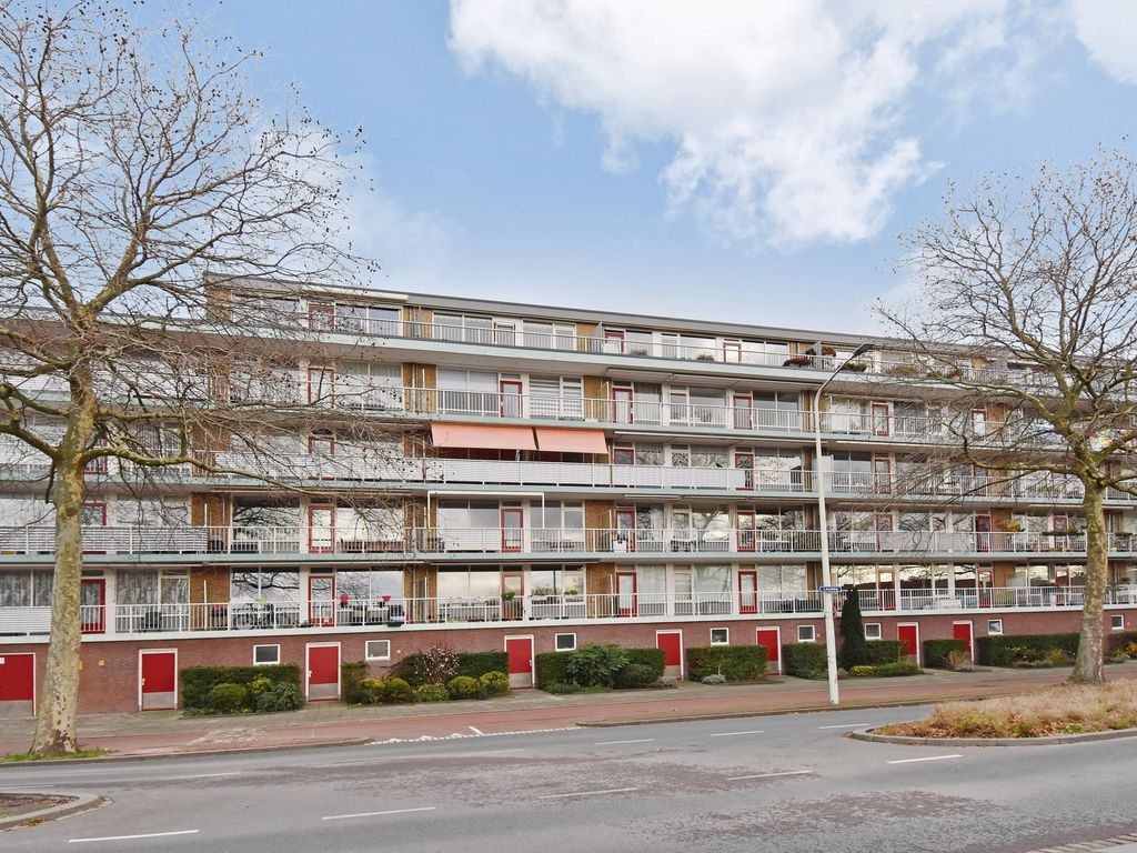 Leyweg 38B, 'S-GRAVENHAGE