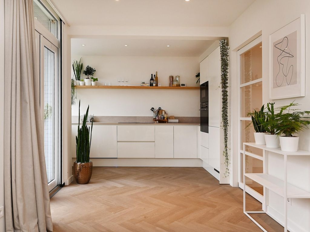 Bussumsestraat 58, 'S-GRAVENHAGE