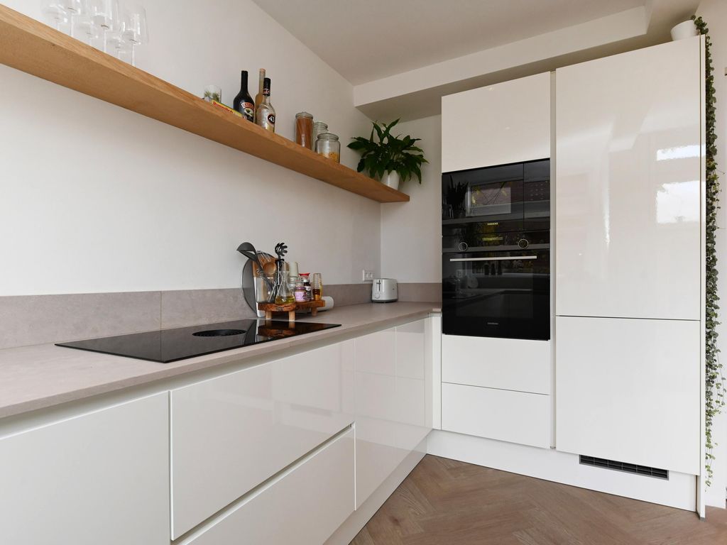 Bussumsestraat 58, 'S-GRAVENHAGE