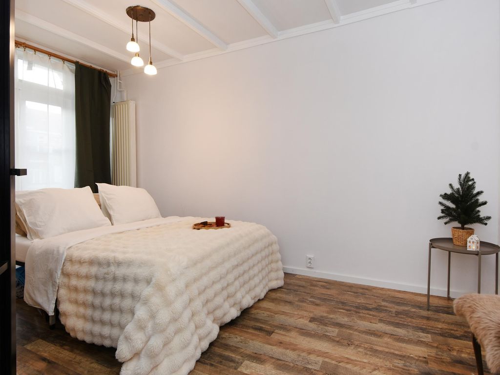 Rederijkerstraat 158, 'S-GRAVENHAGE