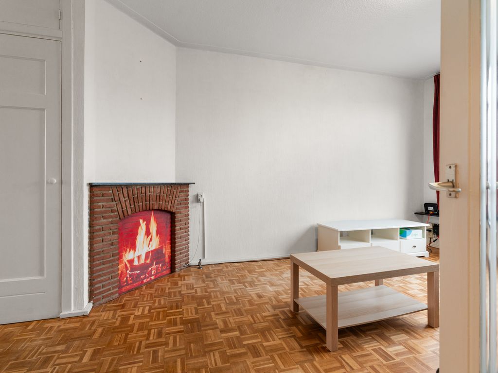 Veenendaalkade 378, 'S-GRAVENHAGE